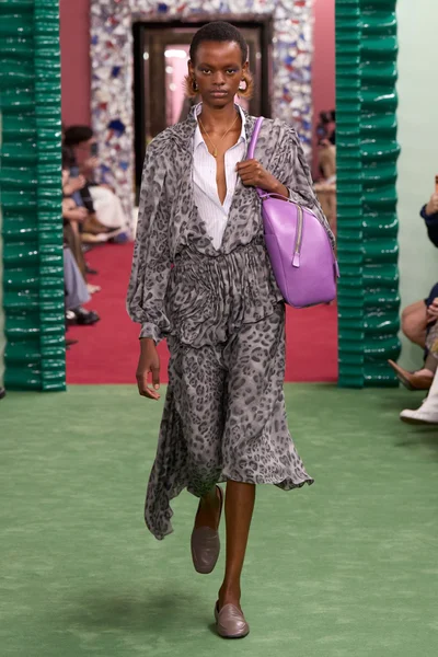 Look 23
